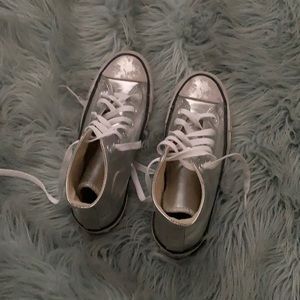 Silver converse